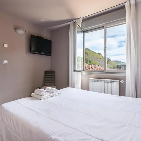 Apartment Apts Cueto 3d 4 Adultos Cangas de Onis