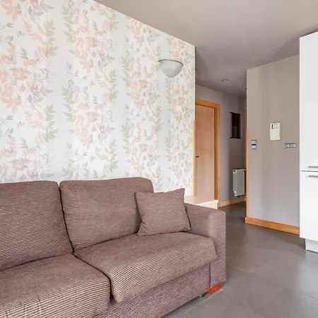 Apts Cueto 3d 4 Adultos *